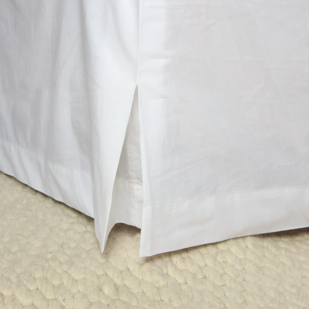 Home Lab - Stonewashed Cotton Bed Skirt - White Queen